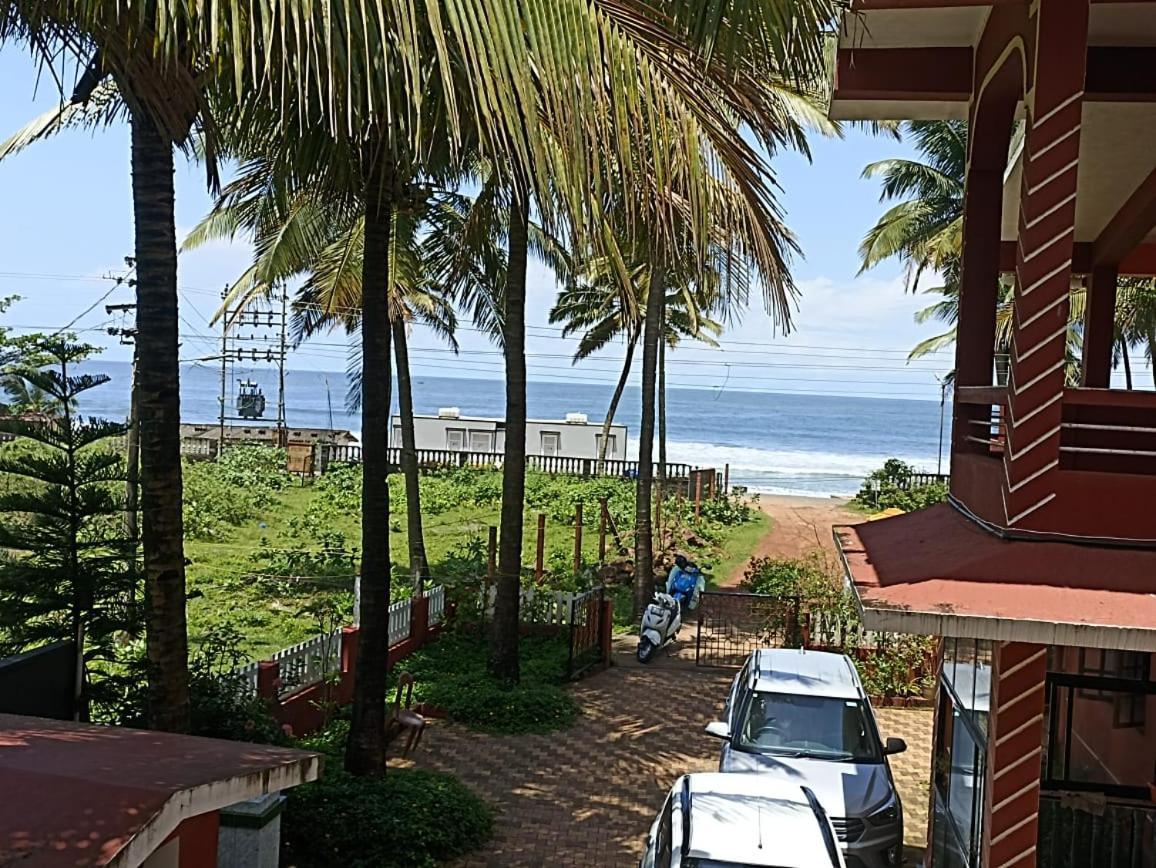 Leon Hide Out Guest House Vāsco Da Gāma Kültér fotó