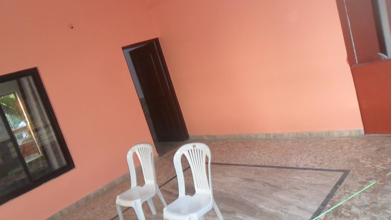 Leon Hide Out Guest House Vāsco Da Gāma Kültér fotó