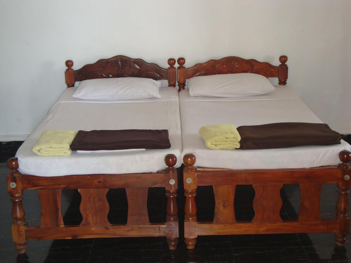 Leon Hide Out Guest House Vāsco Da Gāma Kültér fotó