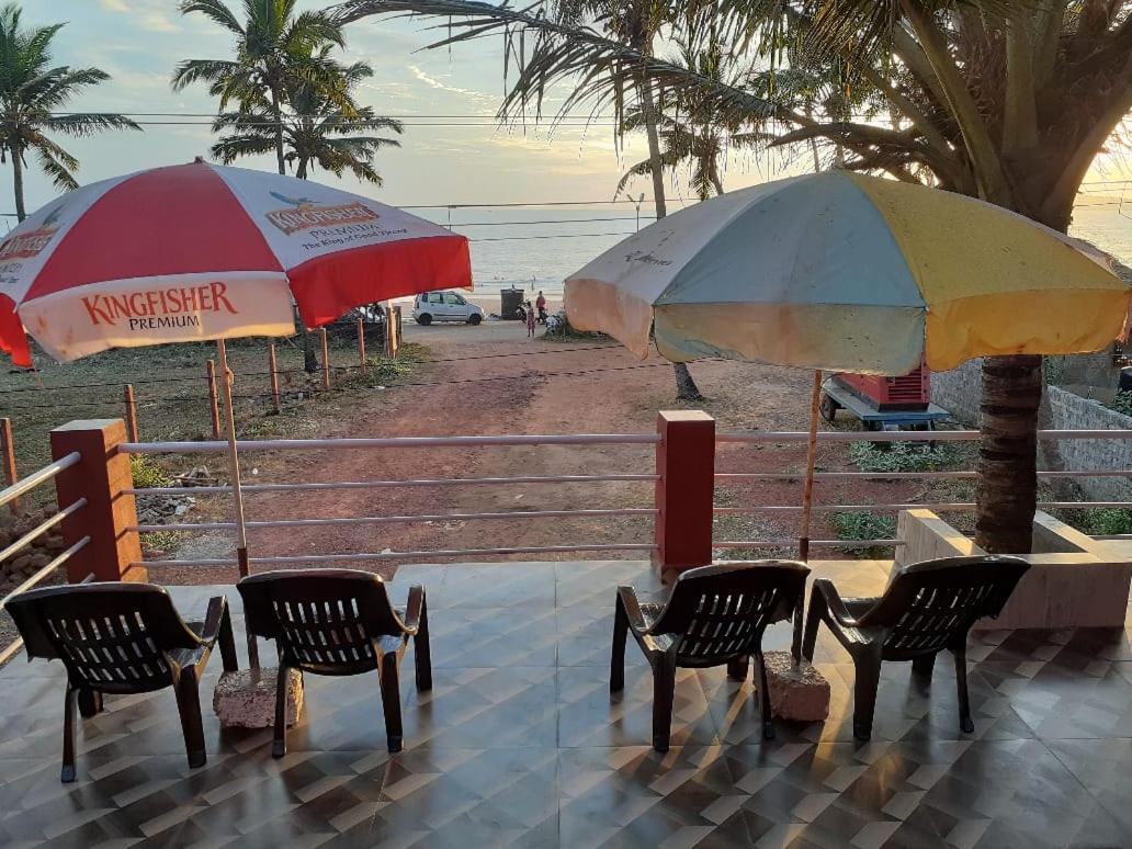 Leon Hide Out Guest House Vāsco Da Gāma Kültér fotó